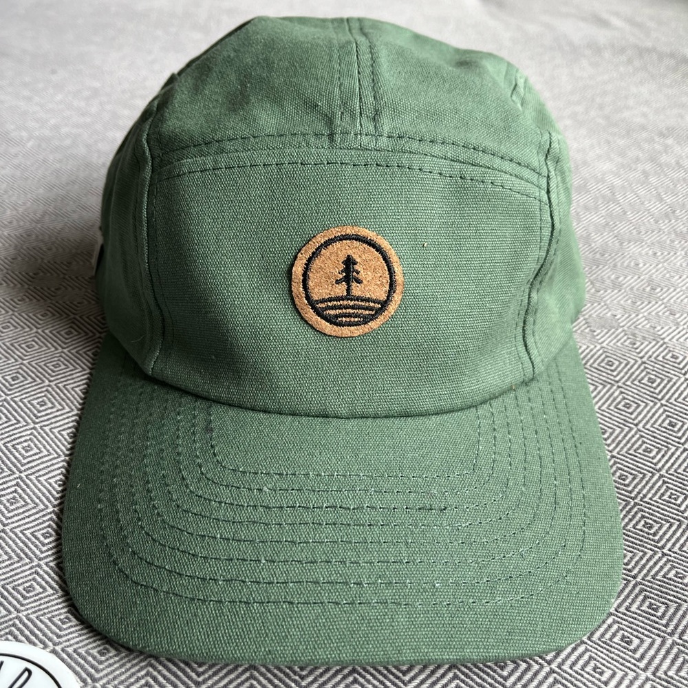 Tinlid Hat with Logo Patch NWT